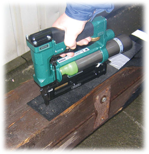 PKT-2-ES40-S Druckluft-Kartuschennagler für 15-40mm PKT-2-ES40-S Druckluft-Kartuschennagler für 15-40mm